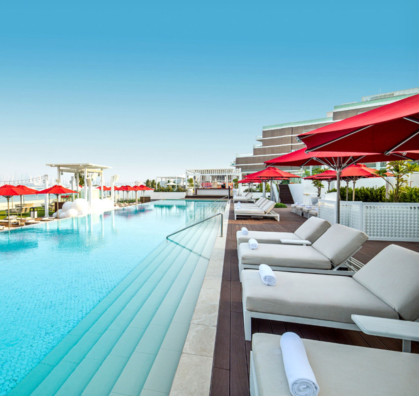 Fluid Beach Club in Dubai, Foto 1 von 3